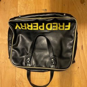 Fred Perry Messenger Bag